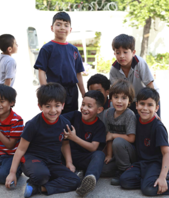 Fundación Educacional Crecer con Todos — customer story